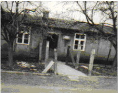 Bardzo ciężkie warunki lokalowe szkoły. Rok 1966